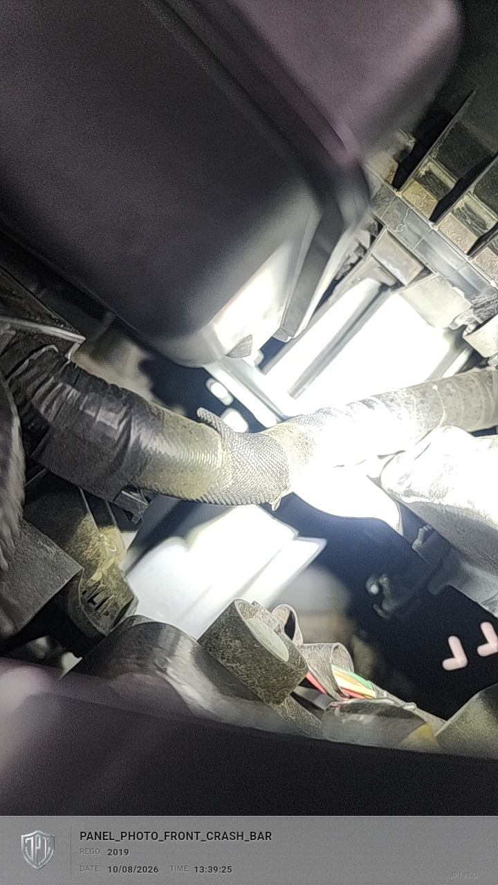 2019_panel_photo_front_crash_bar1.jpg