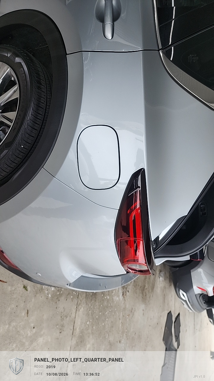 2019_panel_photo_left_quarter_panel1.jpg