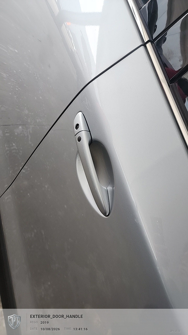 2019_exterior_door_handle1.jpg